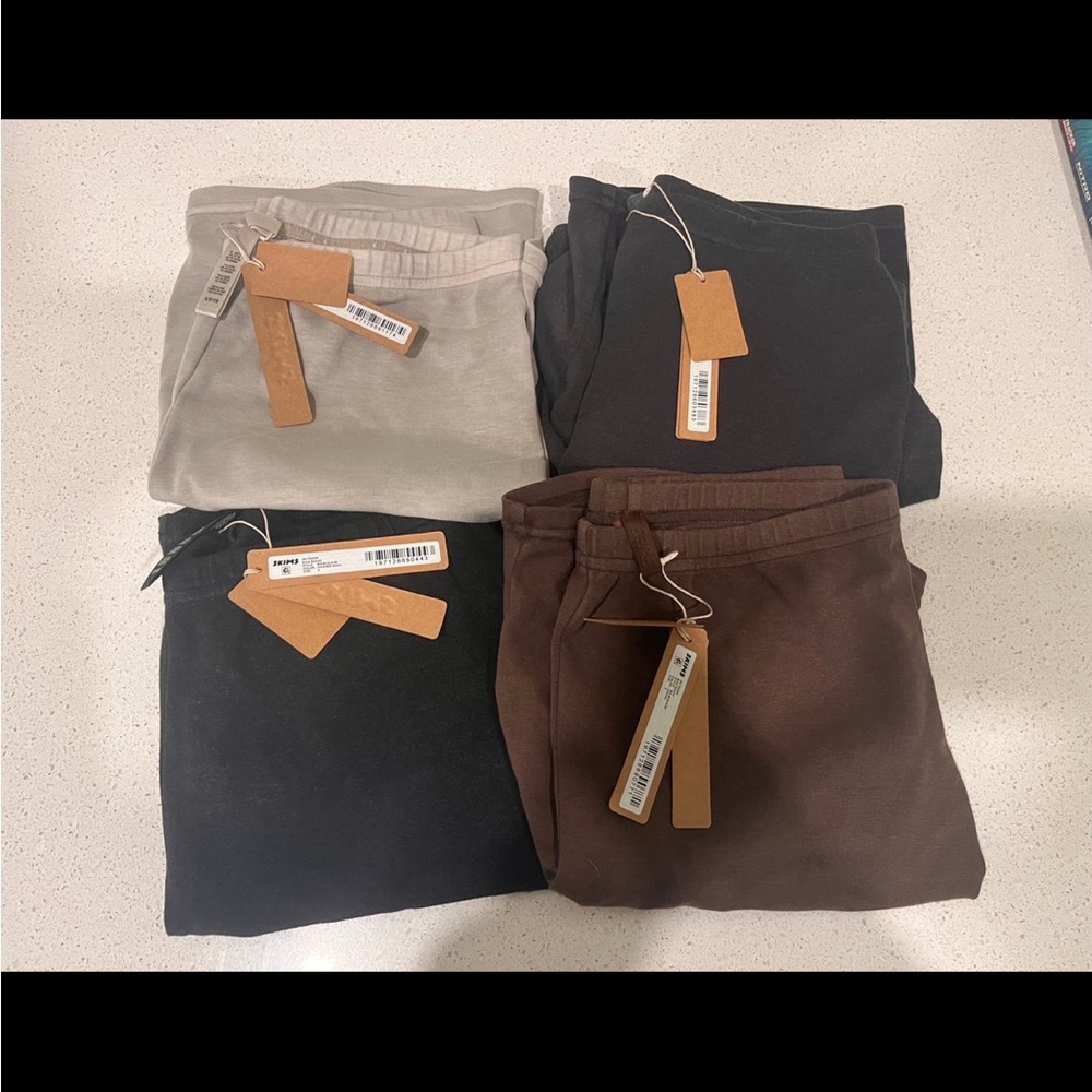 NWT bundle skims outdoor bike short small